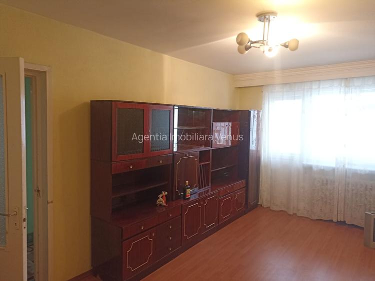 Apartament 4 camere zona Scoala 7 - 4