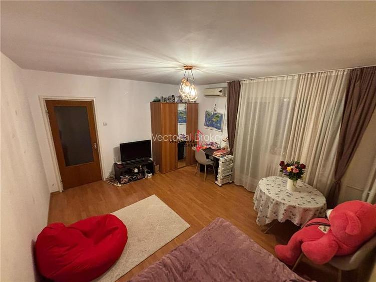 Garsoniera zona Dristor Metrou - 15