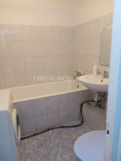 Apartament 2 camere de închiriat Apărătorii Patriei - 7