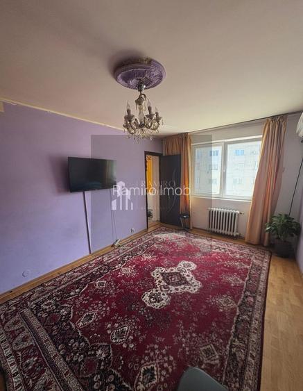 2 camere decomandat 3 minute METROU  Aparatorii Patriei - 6