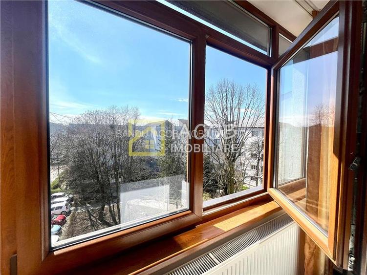 Apartament 3 camere decomandate, strada Martir Horia, Bacau - 16