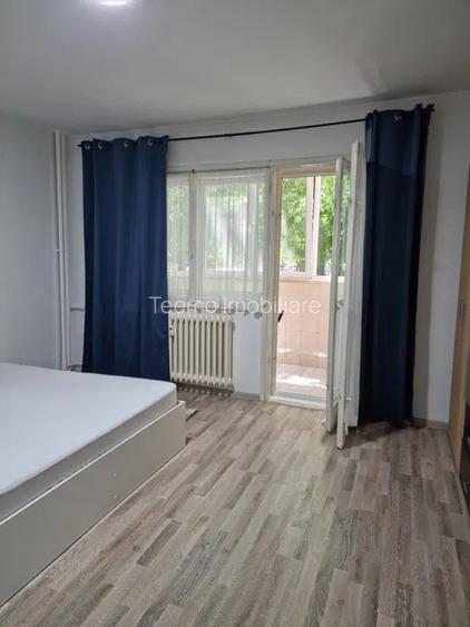 Garsoniera, decomandata, 42 mp, balcon, metrou, Costin Georgian - 3