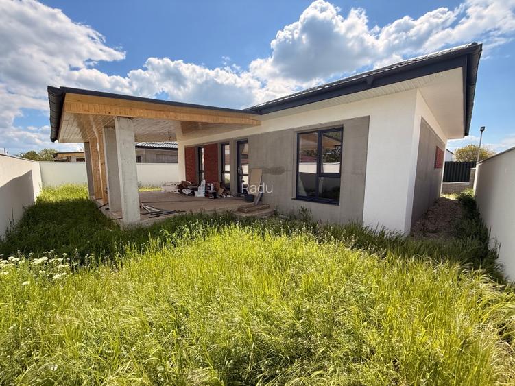 Casa Parter 4 camere 400 mp teren  POMPA CALDURA   - 13