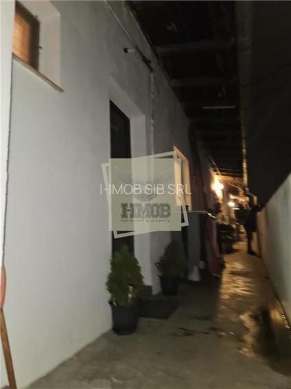 Apartament 2 camere zona centrala 59 mp - 26