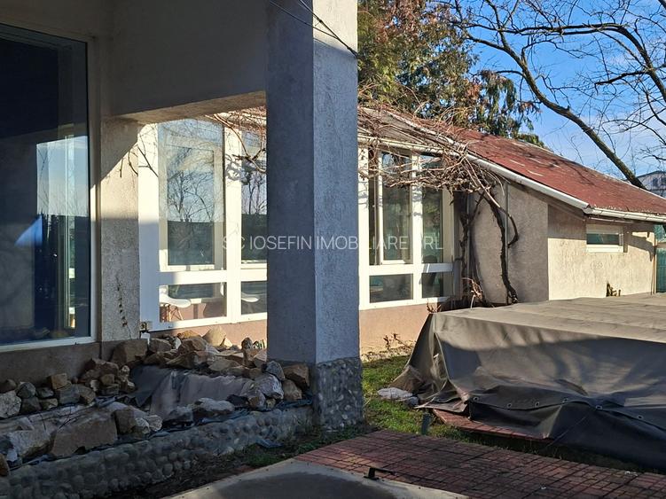 Langa Parc Padurice, pentru locuit sau afacere - 37