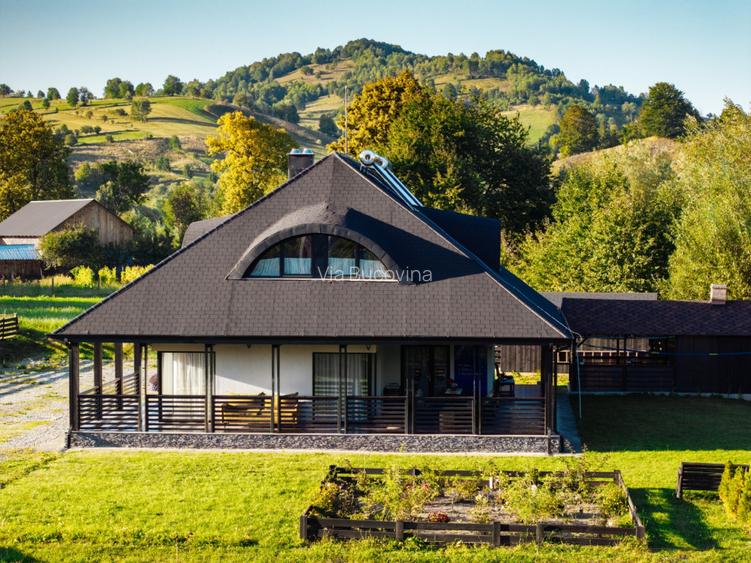 Casa de locuit sau vacanta 5 camere, 5 bai, 2600mp teren langa Humor - 48