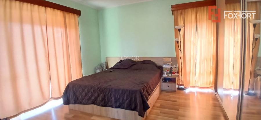 Casa individuala cu 5 camere Parter + Etaj in Ronat - 7