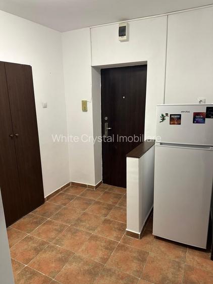 Închiriez garsonieră modernă, Mall Vitan, spațioasă - 6