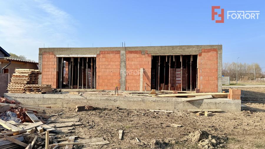 Duplex pe parter, 3 camere - toate utilitatile in Ghiroda - 3