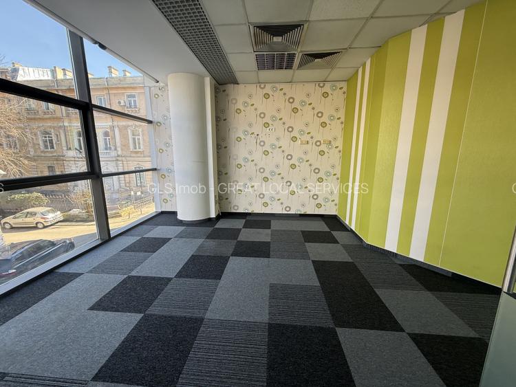 Spațiu birou Ultracentral - Piata Universitatii - 12