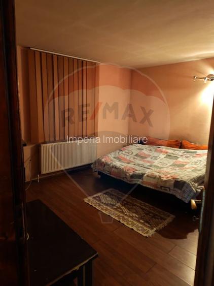 P+E+M cu 13 camere, Bariera Valcii in proximitatea Spitalului Regional - 13