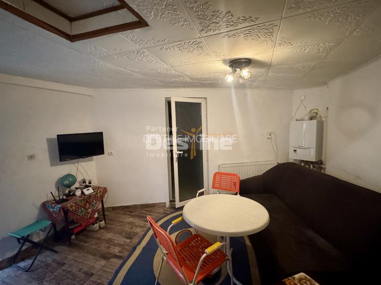 Casa de vânzare în Uroi. Schimb cu apartament în Simeria - 4