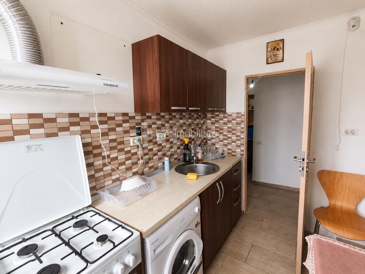 2 camere Tineretului | La gura de metrou - 7