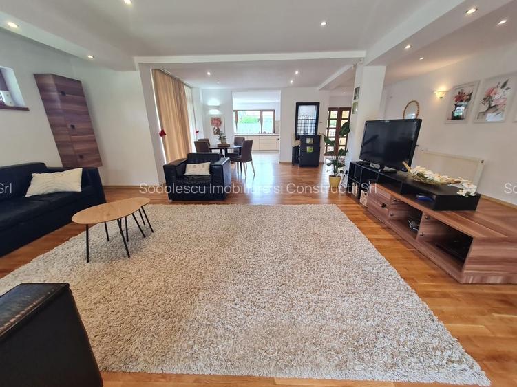 Vila spațioasă și recent renovată în Ghiroda! - 52