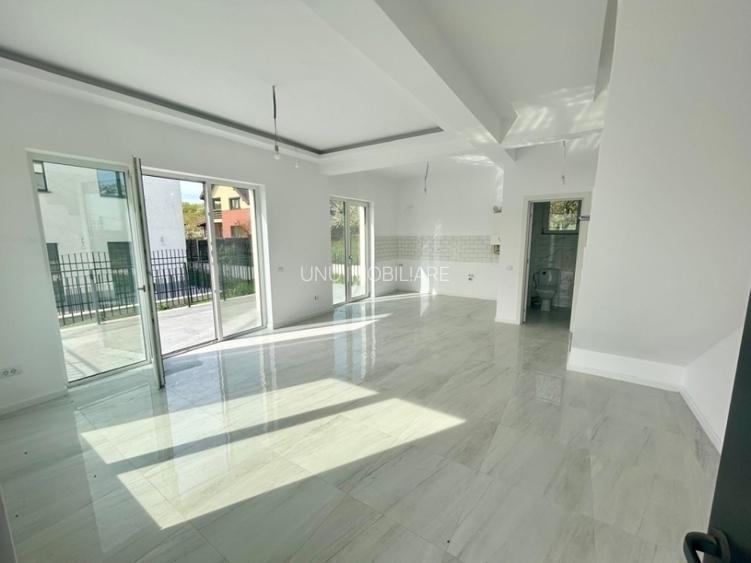COMISION ZERO Complex 10 case P+E Duplex Bucium la 1,3km de Hanul Trei Sarmale - 3
