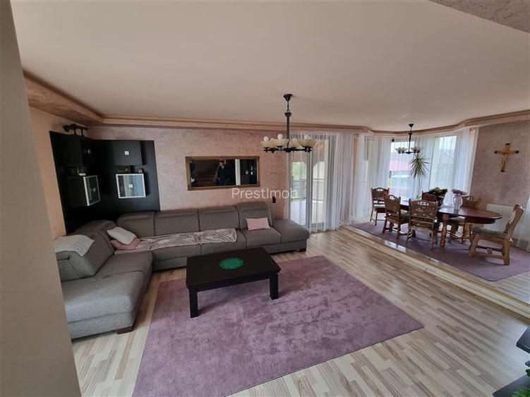 De vanzare casa individuala cu garaj, la cheie, 6 cam, 3 bai, cu 2311 mp , Nazna - 2