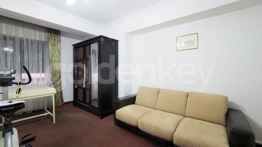 Vedere parc | Apartament spatios cu 4 camere, 3 bai | 240mpc - 18