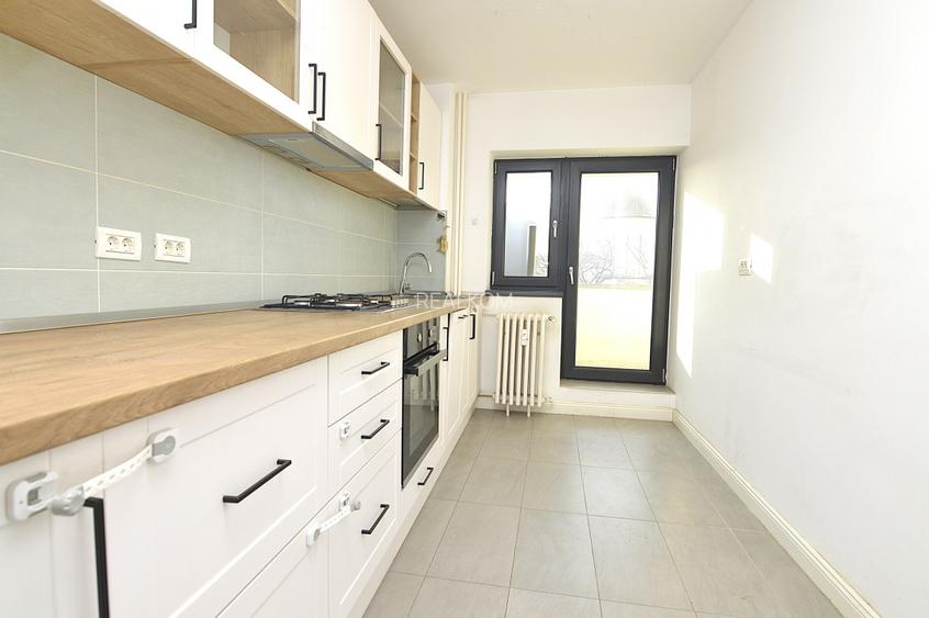 VANZARE APARTAMENT 3 CAMERE UNIRII – RADU VODA - 11