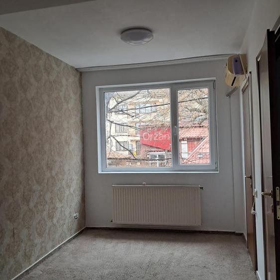 Piata Muncii –Calea Calarasilor,vila 12 camere, suprafata 370mp,curte 150mp - 5