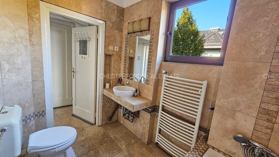 Apartament 3 camere Hala Traian zona linistita - 9