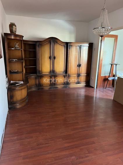 Apartament 4 camere, zonă centrală, Ploiești - 3