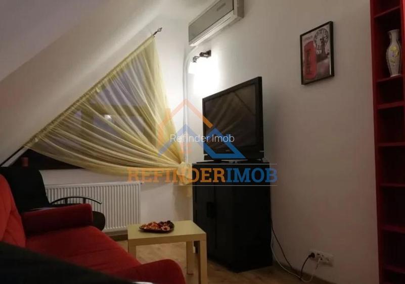 Apartament 2 camere, 75mp, Bloc tip Vila P+2 mansardat - 2