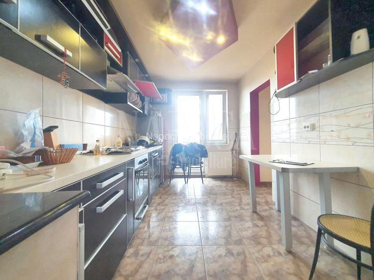 Apartament 4 camere de vanzare in Decebal Oradea, Oradea - 4