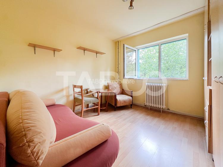 Apartament cu 2 camere decomandate etaj 1 de vanzare cartier Manastur - 2