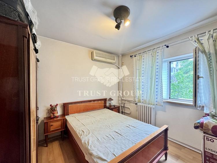 Apartament 3 camere Victoriei | Imobil 1978 | Decomandat| 2 bai| 3 min de metrou - 12