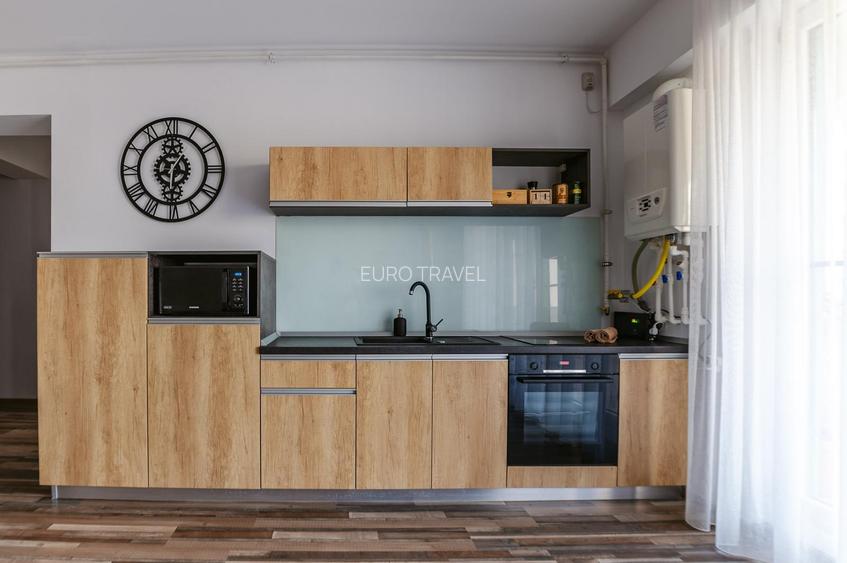 apartament 2 camere, modern, la 100 m de plaja, termen lung, contract , 450 euro - 10