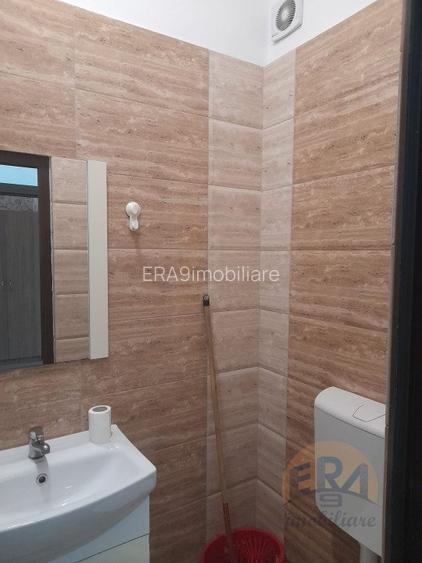 Apartament 2 camere, la curte comuna, Str. Luis Pasteur - 17