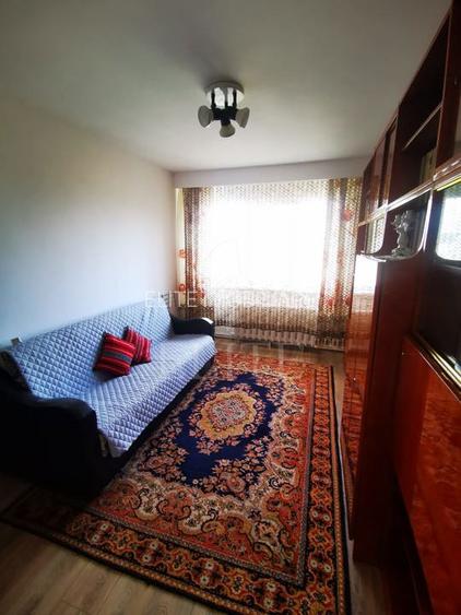 Apartament 4 camere în zona COMPLEX OLIMPIA - 8