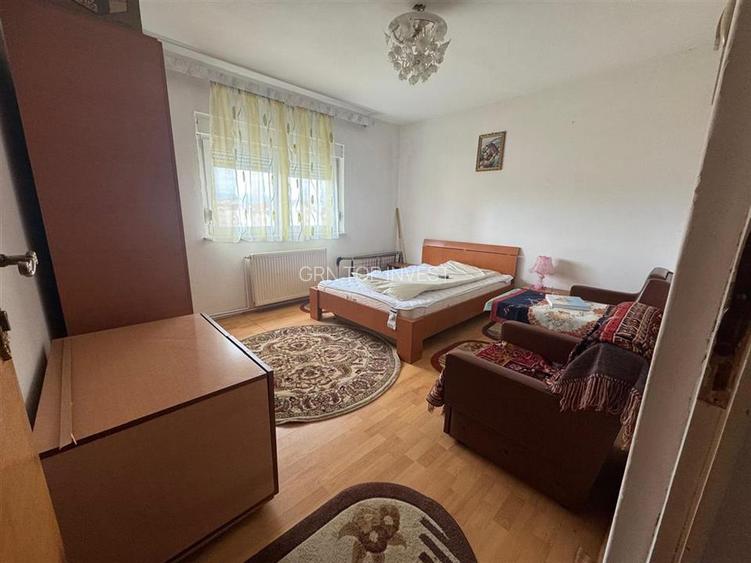 Apartament decomandat 3 camere 2 bai balcon zona Terezian - 5