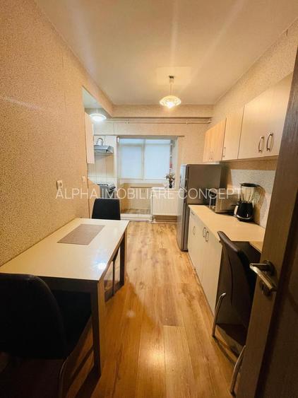 INCHIRIERE 3 CAMERE DECOMANDATE etaj 1 - FALEZA NORD - 5