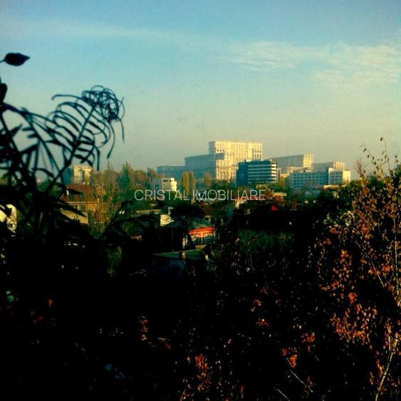 Apartament 3 camere + 1 birou,  Cotroceni, curte si gradina, metrou Eroilor - 27