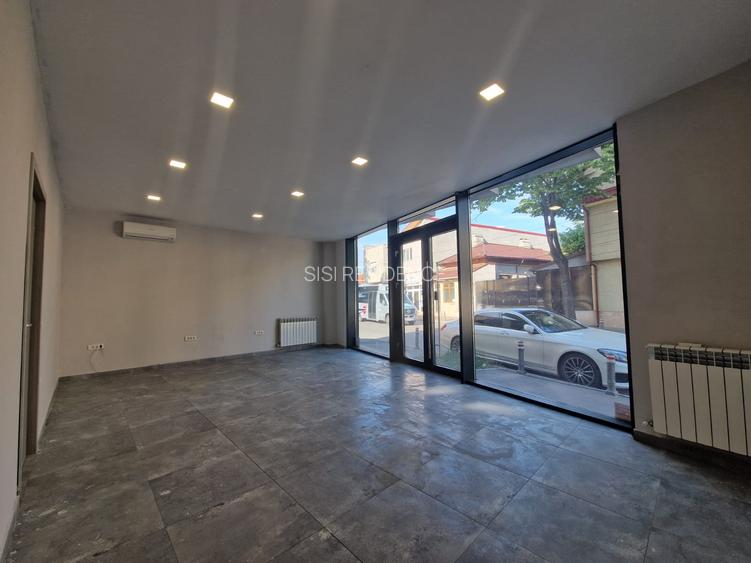 INCHIRIEZ Spatiu comercial la parter pe strada Poporului ! PARCARE PRIVATA !!! - 3