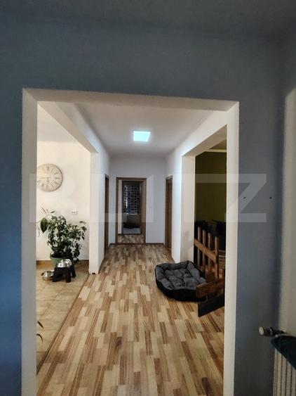 Casa deosebita cu 3 camere si spatiu comercial in Sangeorgiu de Mures