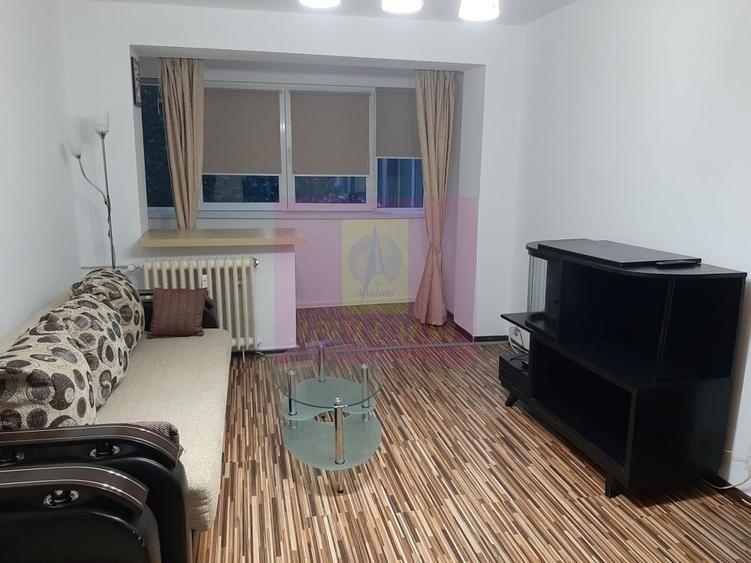 Ichiriere apartament 2 camere Tineretului-stradal