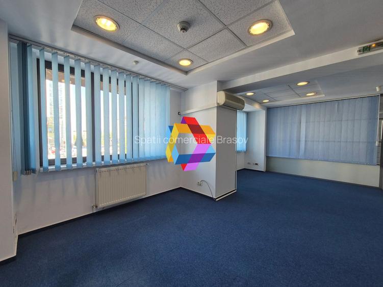 Spațiu comercial zona Centru Civic -  370 mp - 19