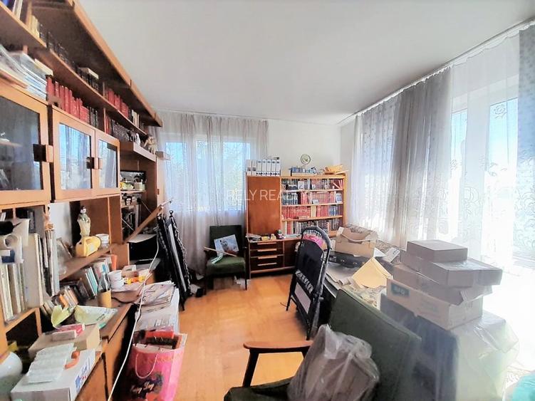 Vanzare vila P+1, Loc. Sinesti, teren: 4.065 mp, langa lac, comision 0% - 4