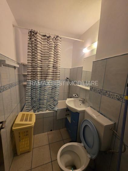 Titan, Policlinica, 10 minute metrou, pe Prisaca Dornei, bloc reabilitat, - 4