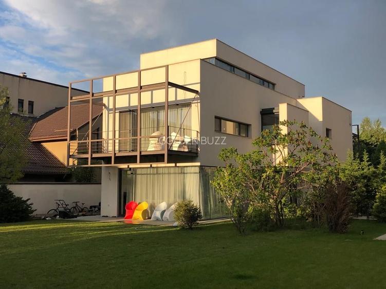 Vilă Individuala | Locație premium | Panouri solare - 2