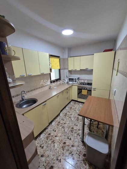 Apartament 3 camere inchirere Iuliu Maniu, Lujerului pretabil birouri / locuinta - 2