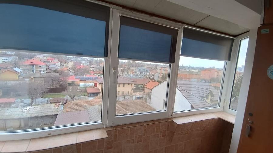 De inchiriat Apartament 3 camere - 13