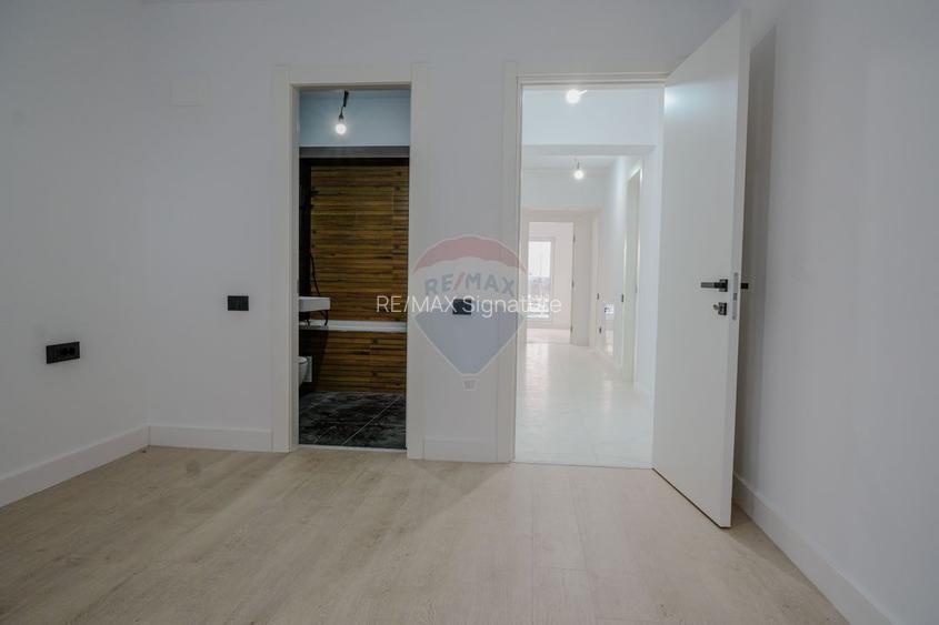 Vanzare apartament de lux cu 4 camere, curte de 279 mp in Pallady - 14