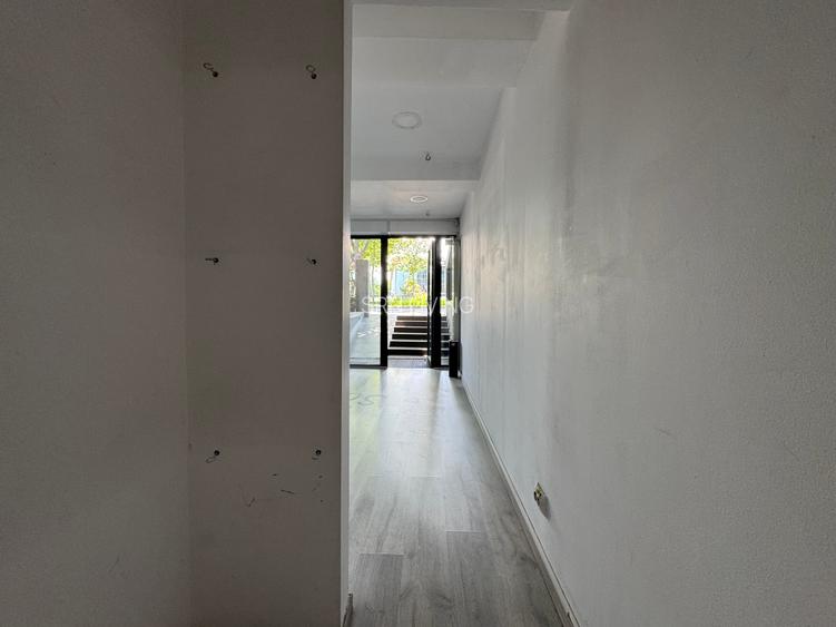 De inchiriat - Spatiu comercial stradal vis-a-vis de TVR - 20mp - 9