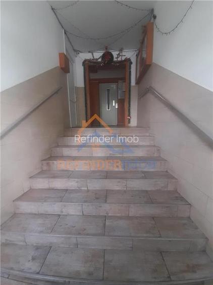 Oferta 3 camere metrou 1 Mai - 9