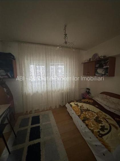 Ap. 4 cam. dec. Piata Sudului - 3