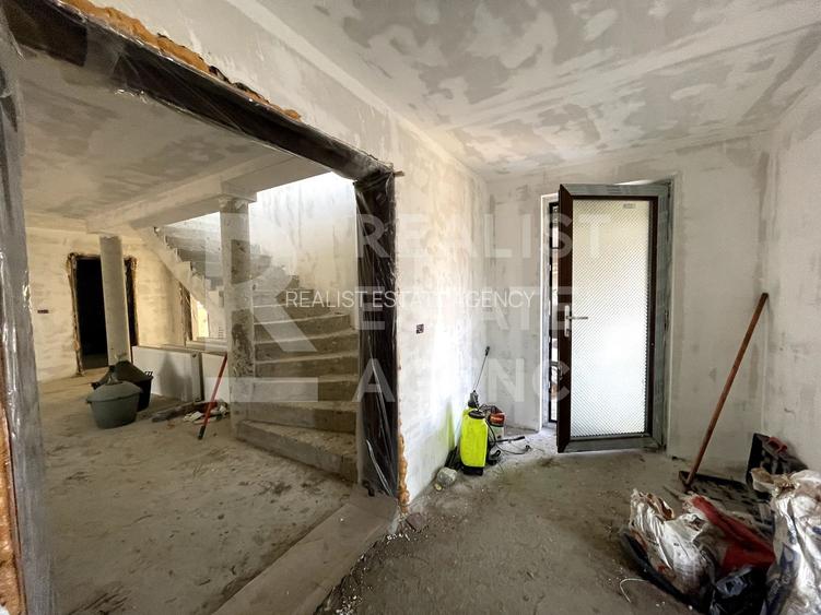 Vilă de vânzare, 253 mp util, teren 1000 mp, Rediu Mitropoliei - 10