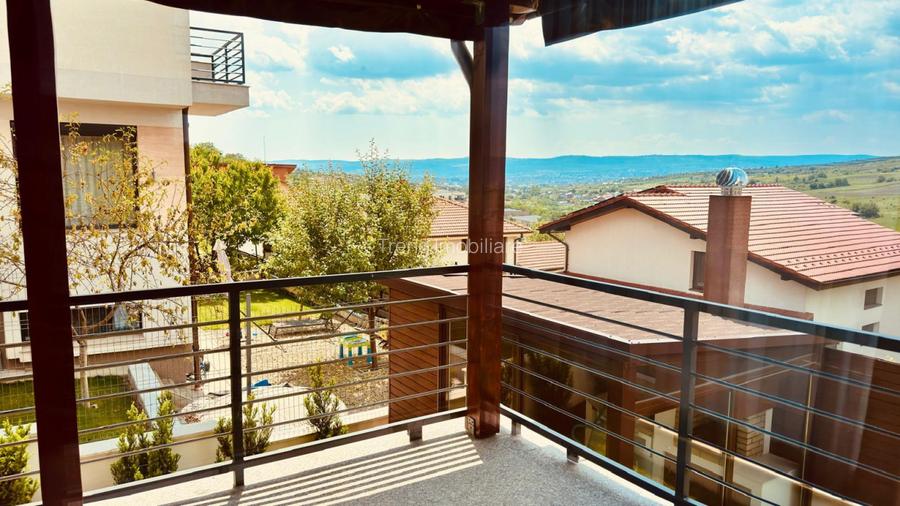 Casa individuala moderna cu priveliste panoramica - Str. Dealul Fanatelor - 14